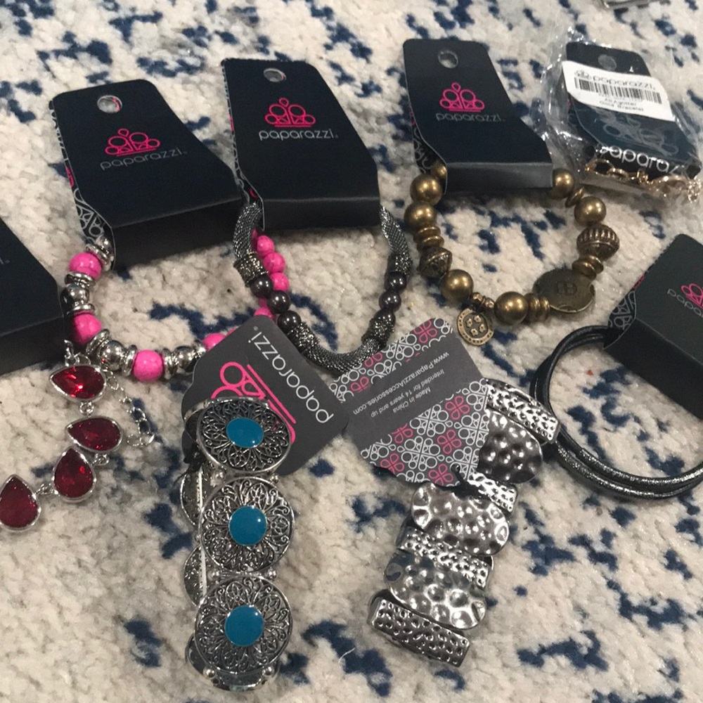 8 piece paparazzi lot 15